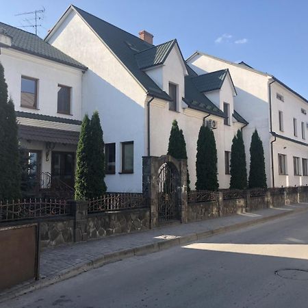 Europe Hotel Brody Exterior photo